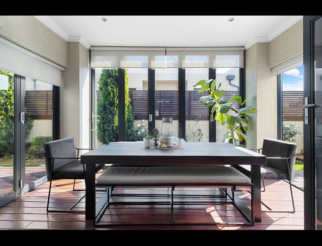 3 BEDROOM TOWNHOUSE FOR SALE IN BRYANSTON